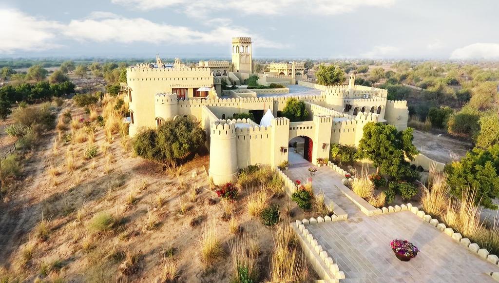 You are currently viewing A Fort in Thar Desert – Mihir Garh an exclusive desert stay