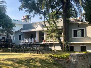 Read more about the article Mount Abu, 8 BHK – Fully serviced and luxurious (AG Villa)